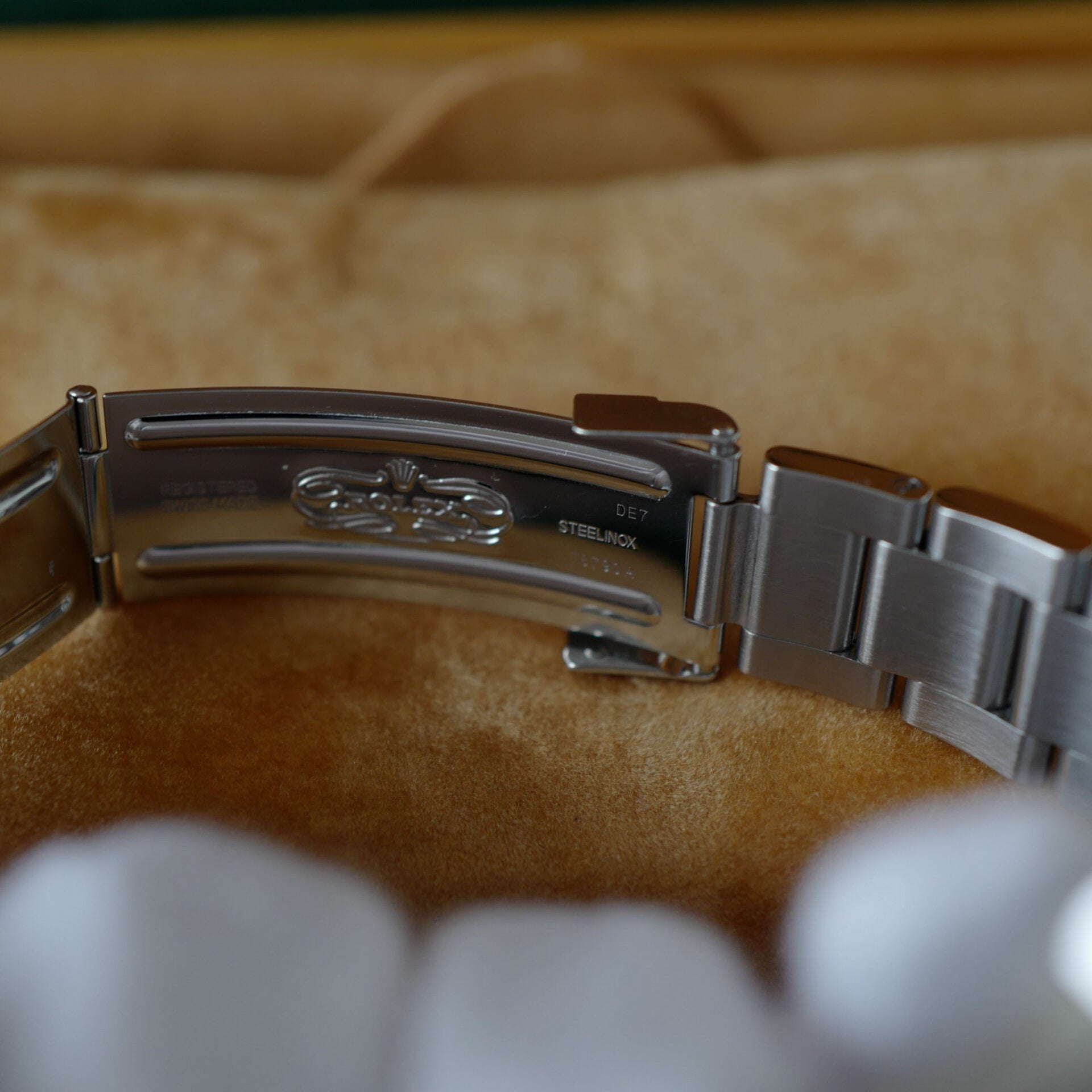ロレックス/エクスプローラー 2/白文字盤/国内保証書付きフルセット/ROLEX EXPLORER 2 Ref.16570K "Polar" White Dial 2002 Full Set