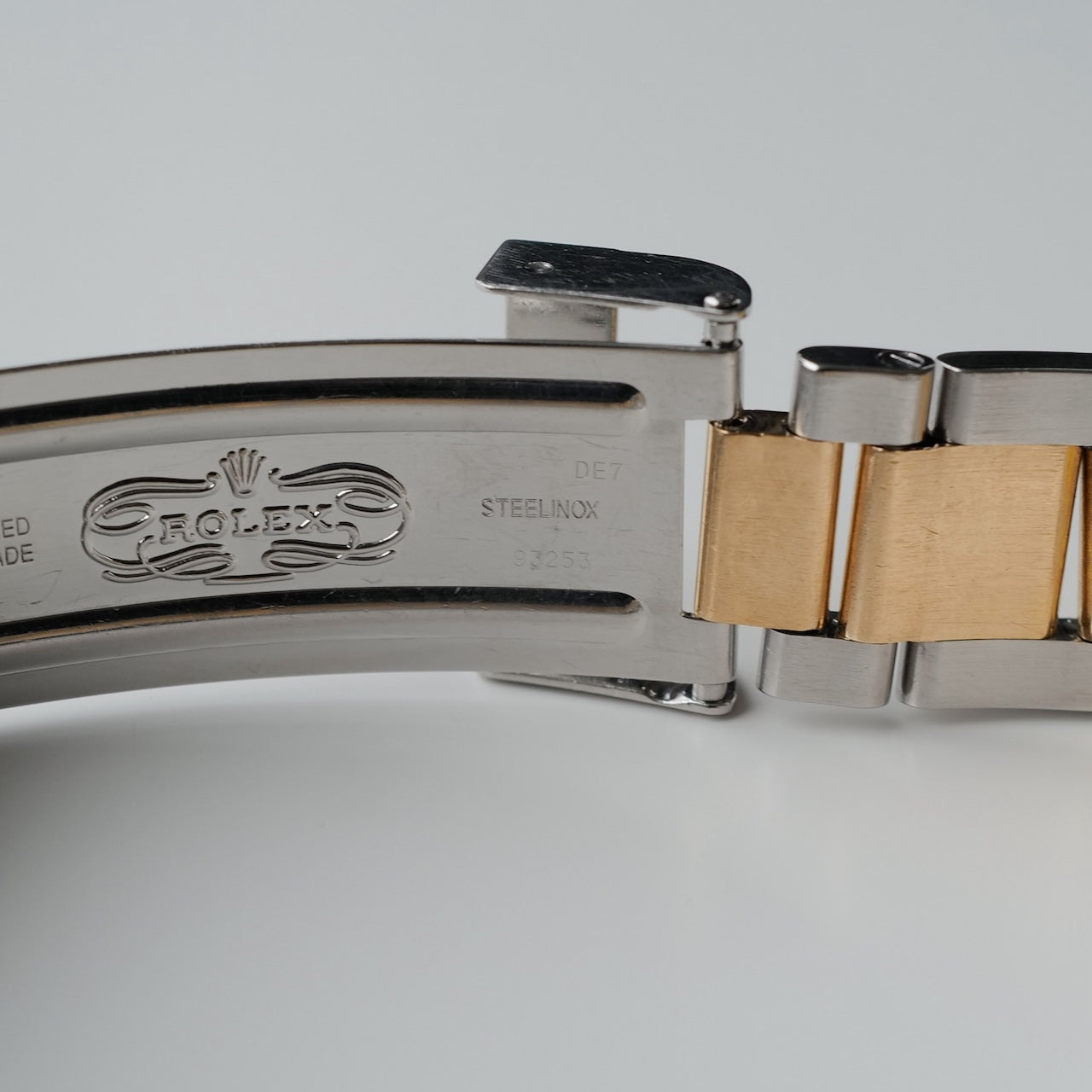 ロレックス/サブマリーナデイト16613SG保証書付き8Pダイヤ/3Pサファイア/ROLEX SUBMARINER DATE Ref.16613SG P 18KYG 2000y