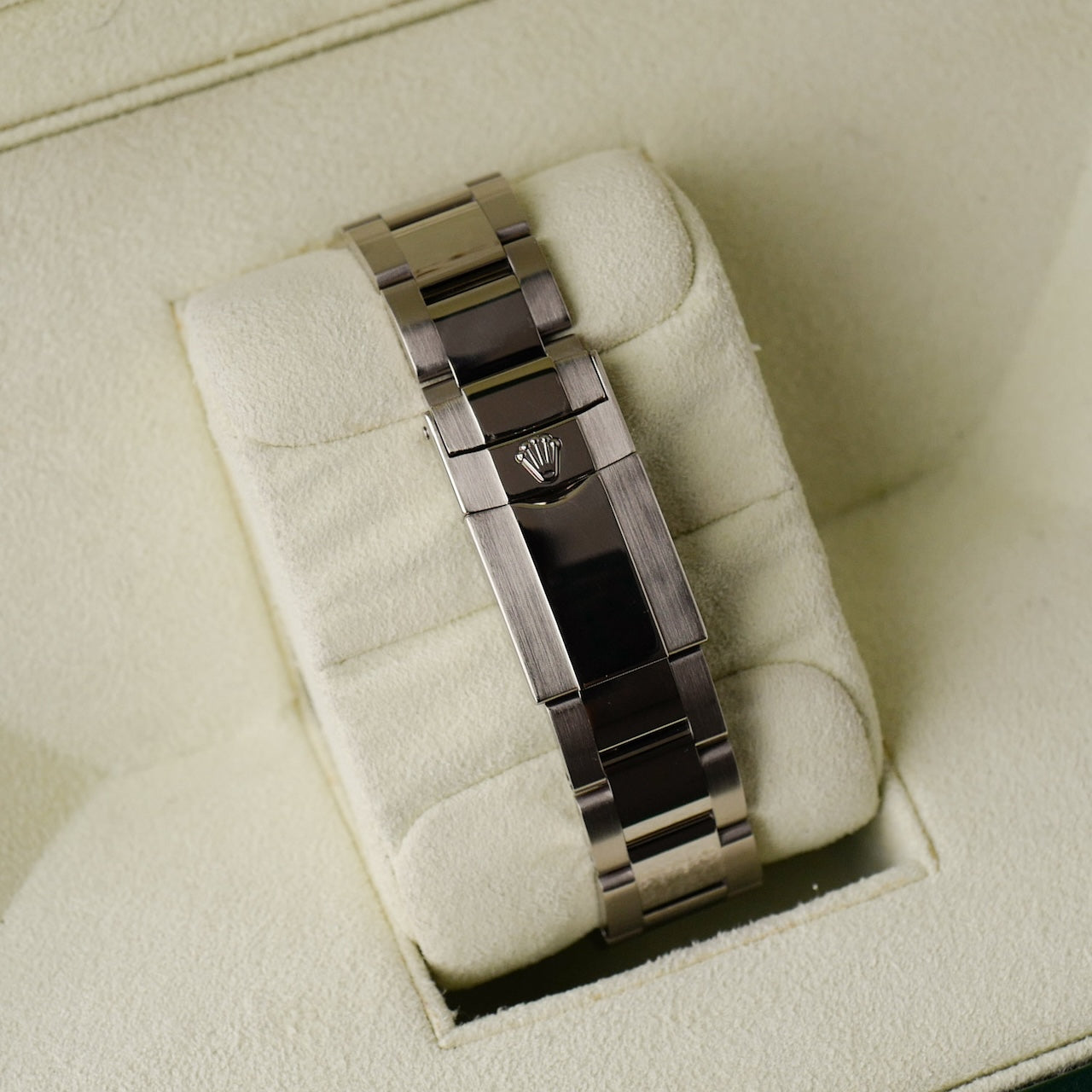 ロレックス/デイトナ116509/8Pダイヤ/18KWG/D番2005年/ROLEX DAYTONA Ref.116509 D 2005y With Paper