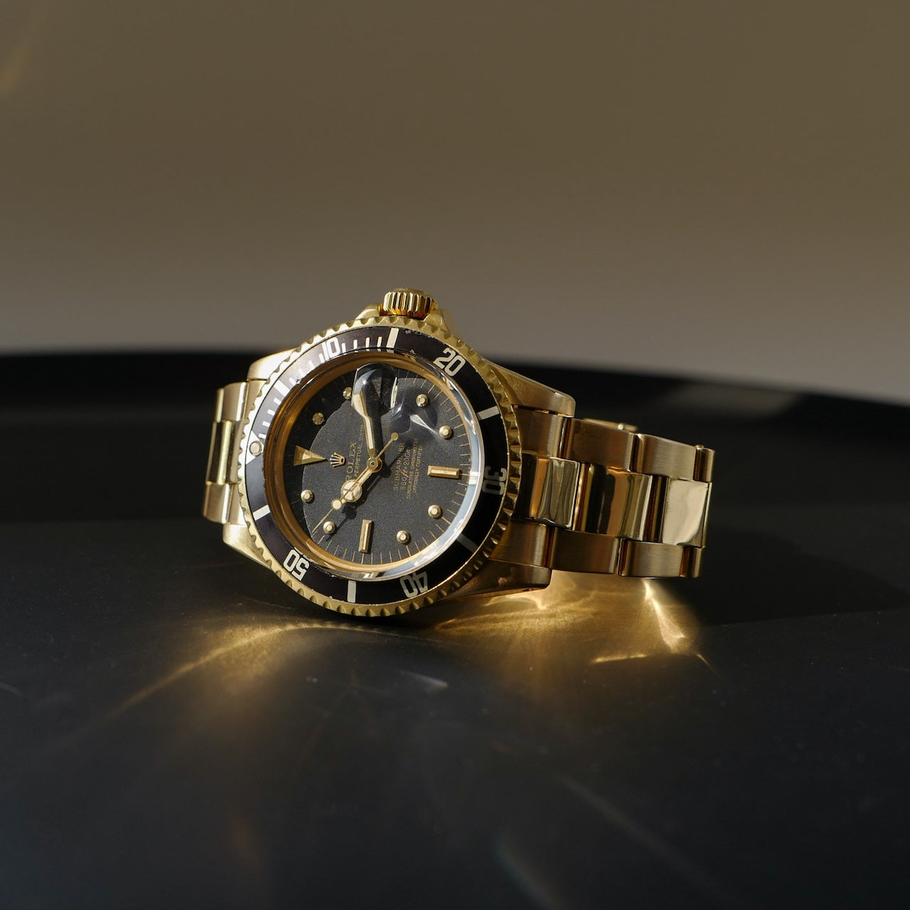 ロレックス/サブマリーナデイト1680/8/黒壺ダイヤル/18KYG/ROLEX SUBMARINER DATE Ref.1680/8 "Black Nipple Dial" 18K YG 1972y