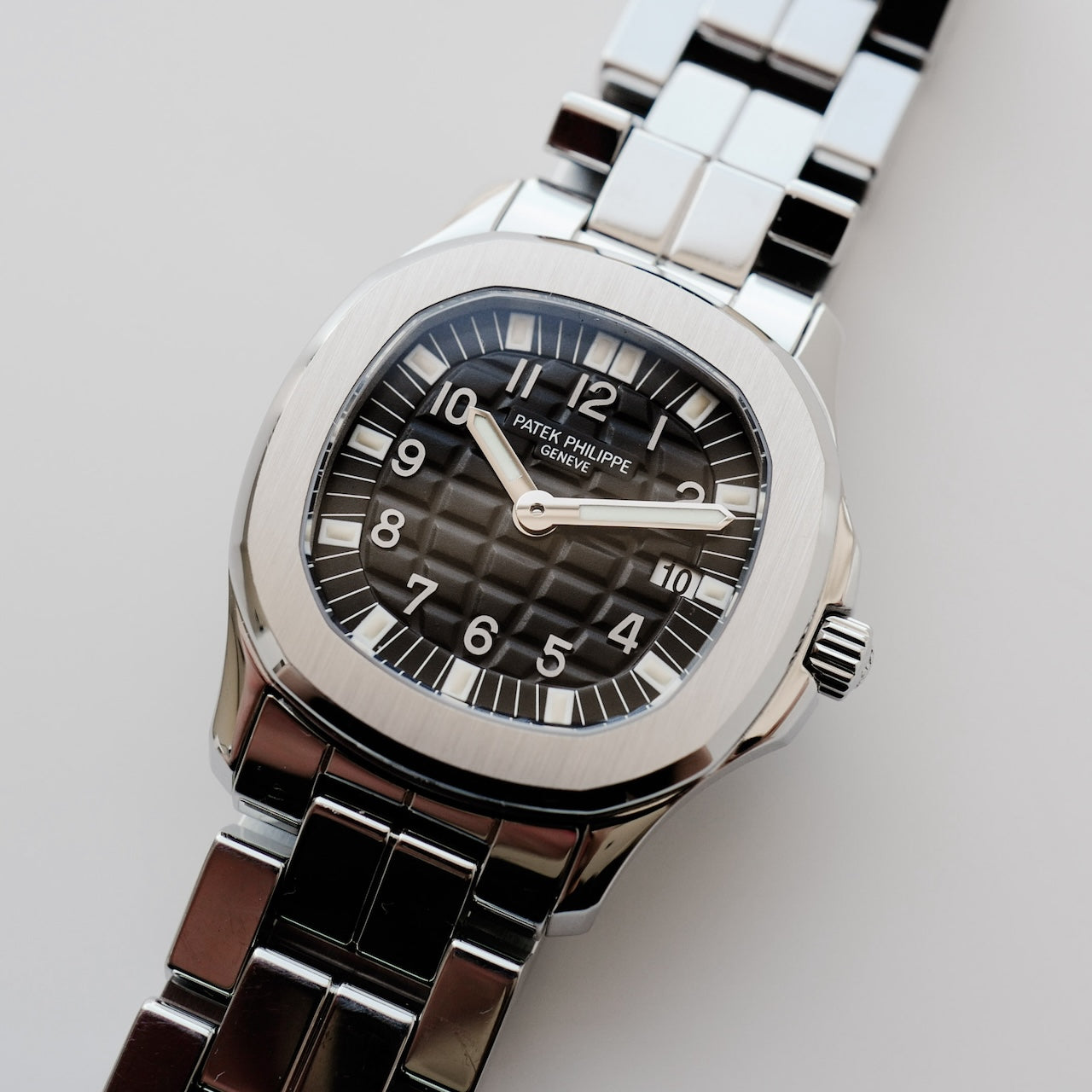 パテックフィリップ/アクアノート4960/1A-001元箱付き/PATEK PHILIPPE  AQUANAUT 4960/1A-001 Black Dial