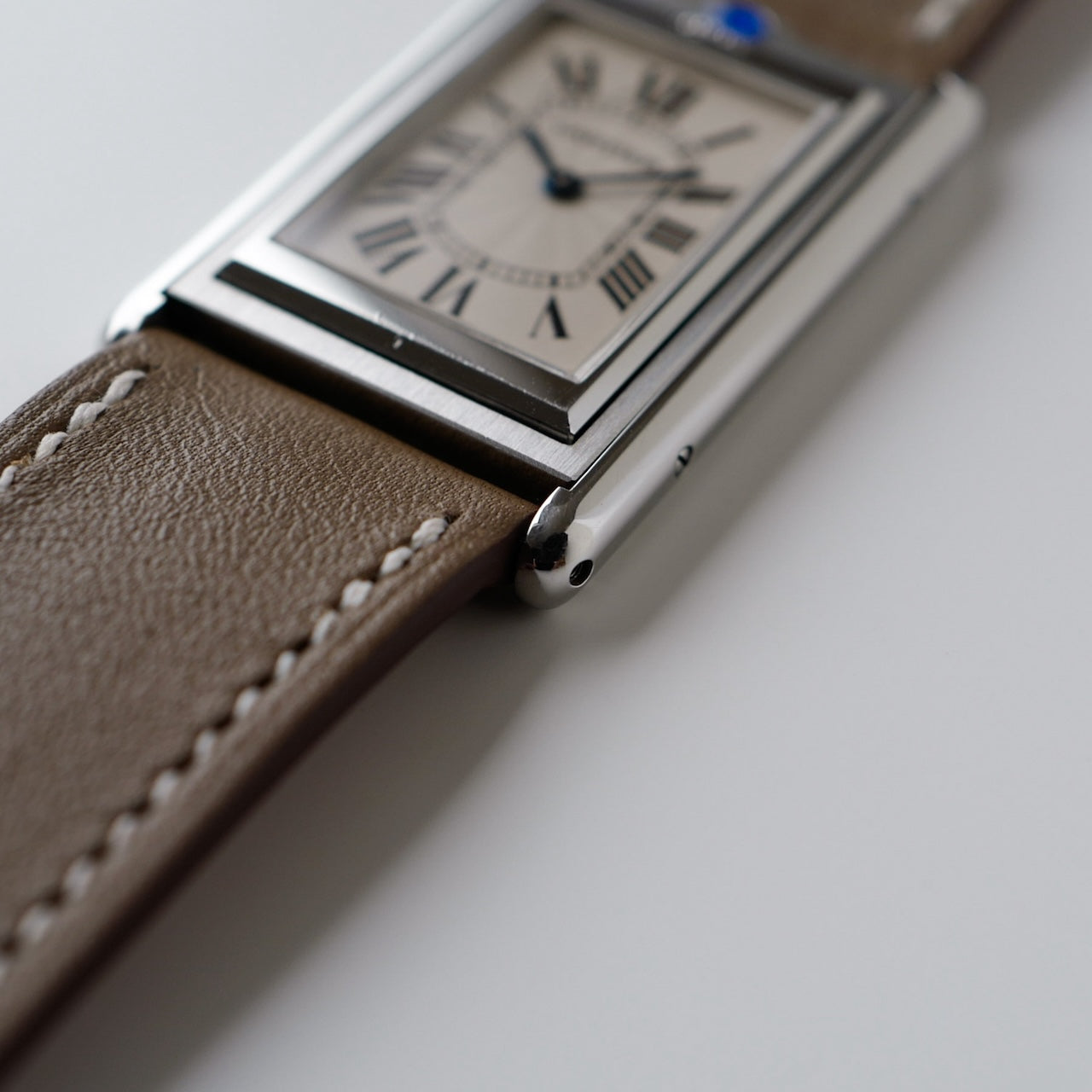 カルティエ/タンクバスキュラントLM/ホワイトローマンギョーシェダイヤル/手巻き/フレデリックピゲ/CARTIER TANK BASCULANTE White Roman Guilloche Dial / Hand Winding / SS 2001