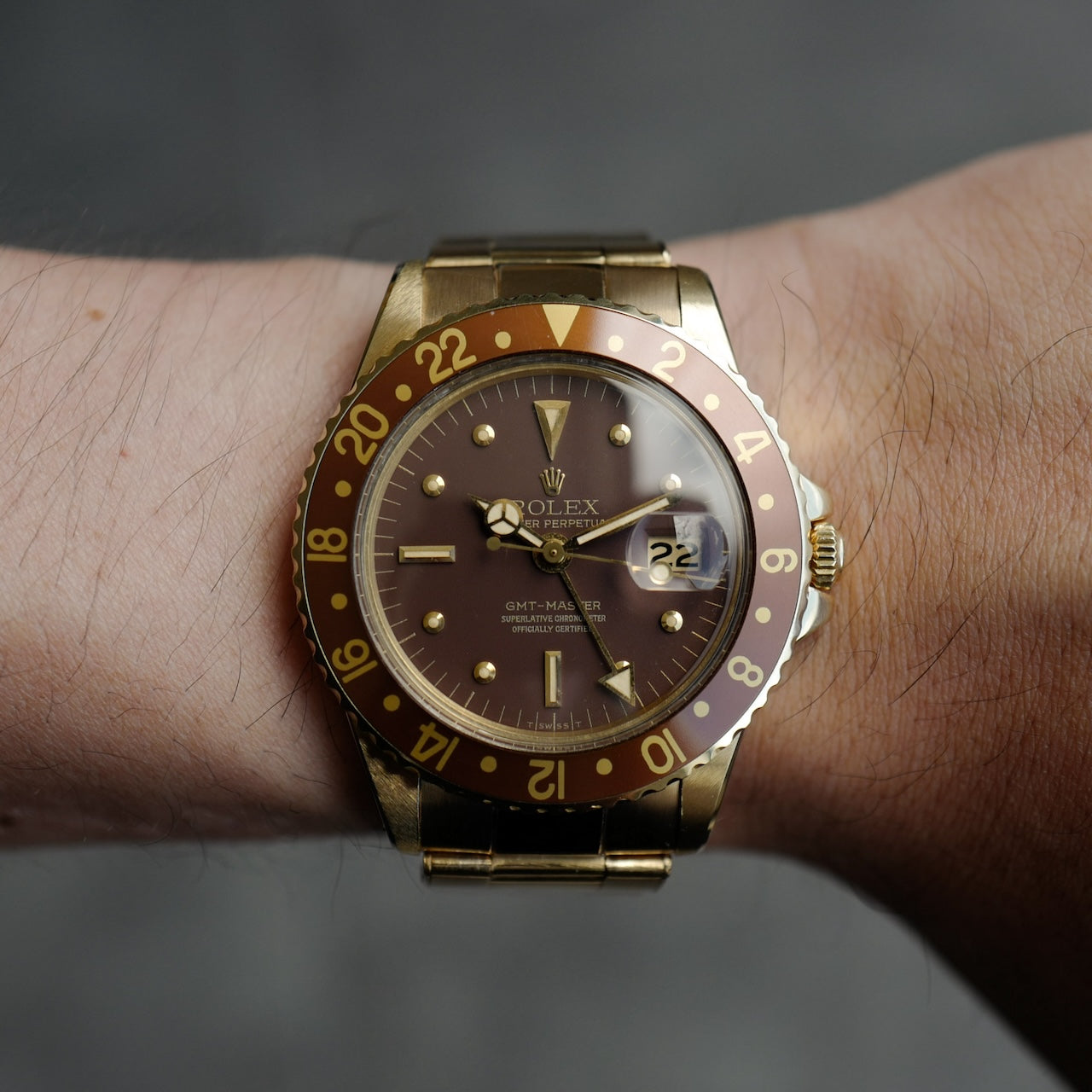 ロレックス/GMTマスター1675/8/茶つぼ/保証書/ROLEX GMT-MASTER Ref.1675/8  "Nipple Dial" 18KYG 1971y