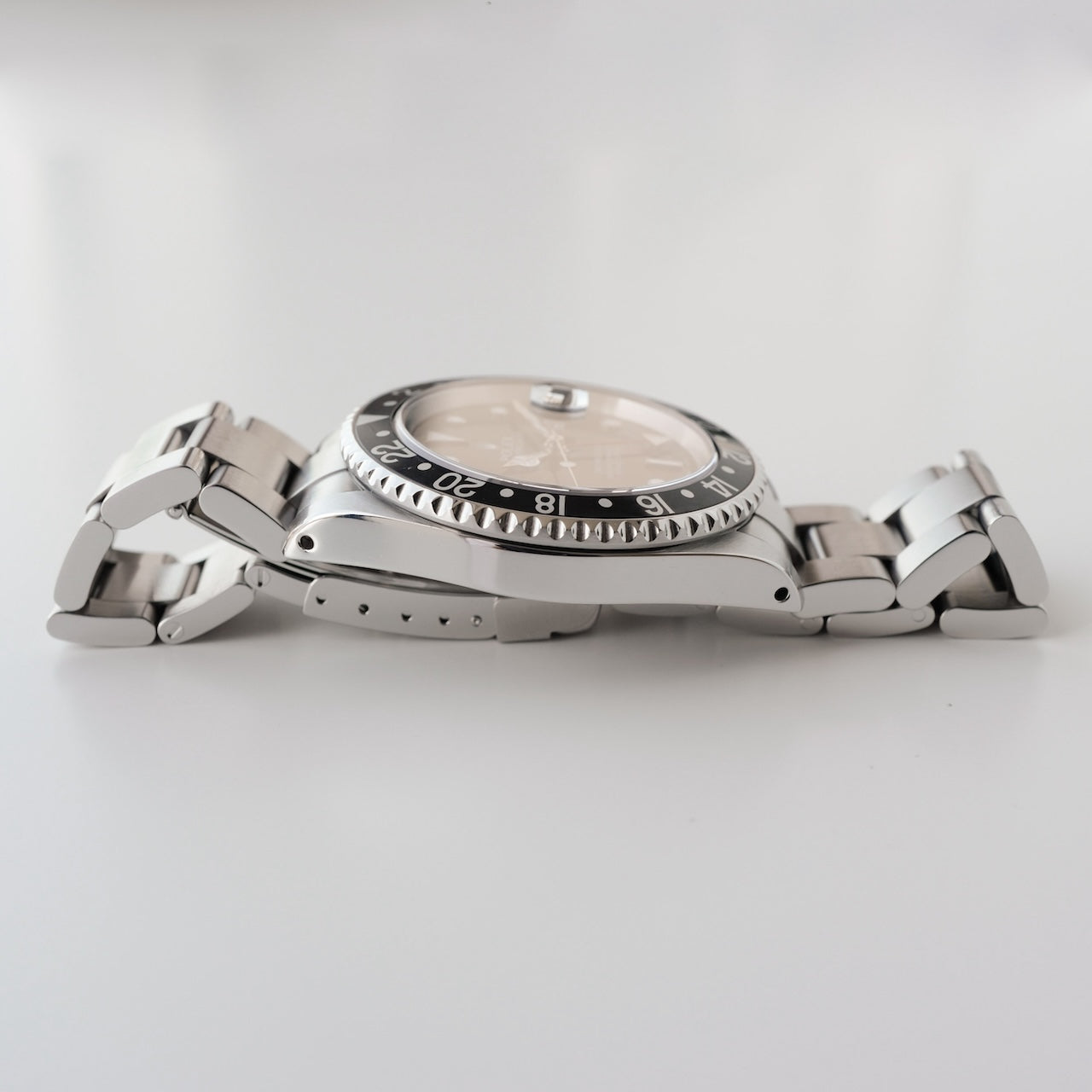 ロレックス/GMTマスター2/16710/P番/2000年/黒ベゼル/横穴あり/保証書