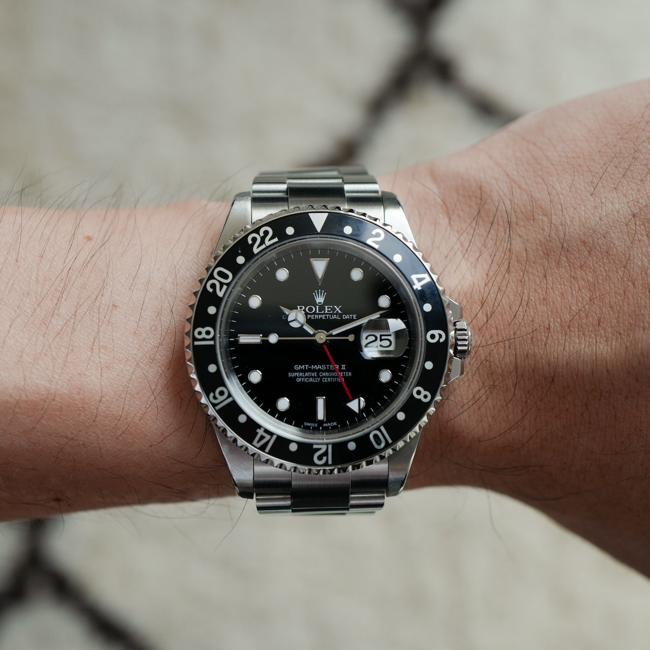 ロレックス/GMTマスター2/16710/P番/2000年/黒ベゼル/横穴あり/保証書付きフルセット/ROLEX GMT-MASTER 2 Ref.16710 "Black Bezel" 2000y Full Set