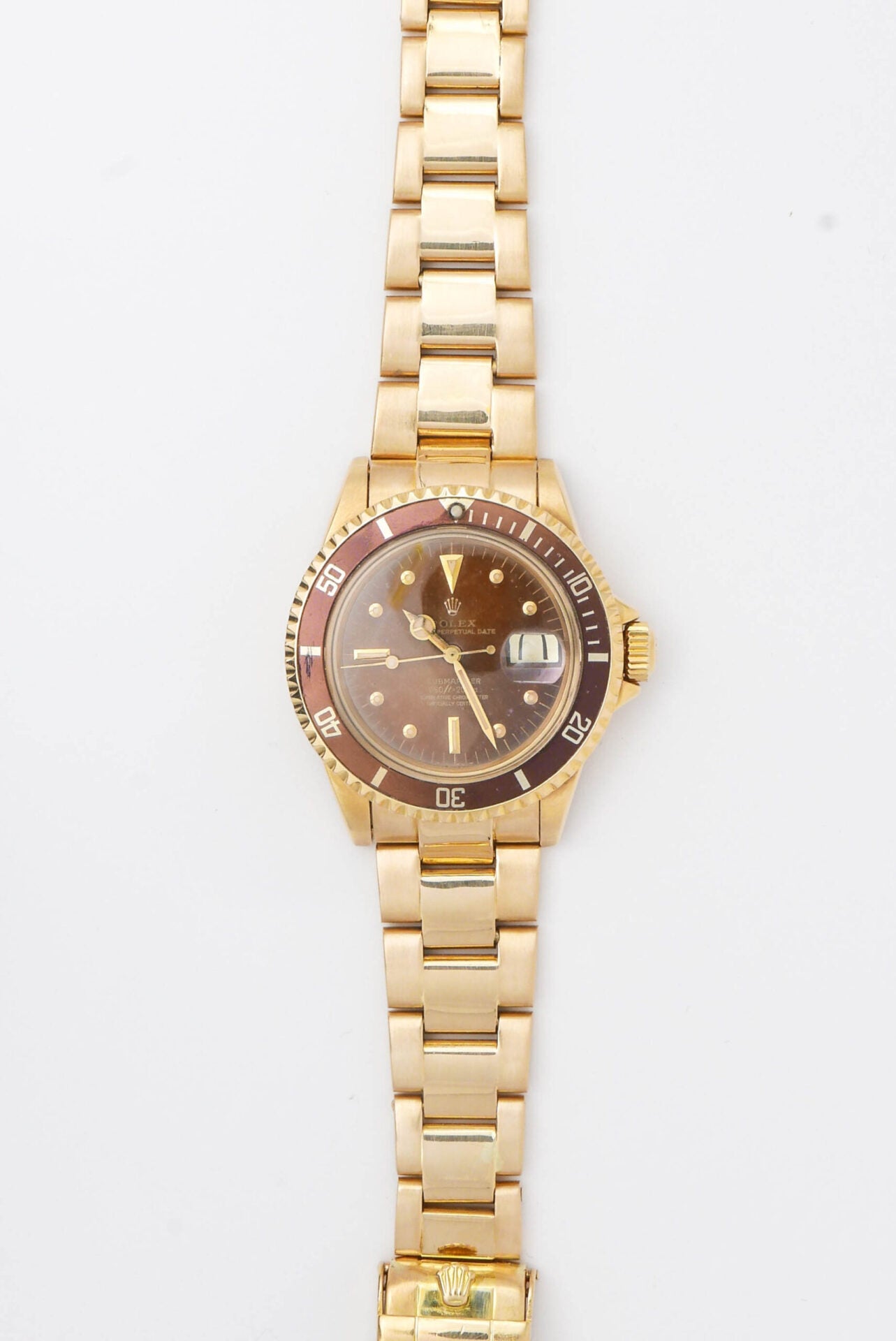 ROLEX SUBMARINER Ref.1680/8 Extremely Rare "Tropical"