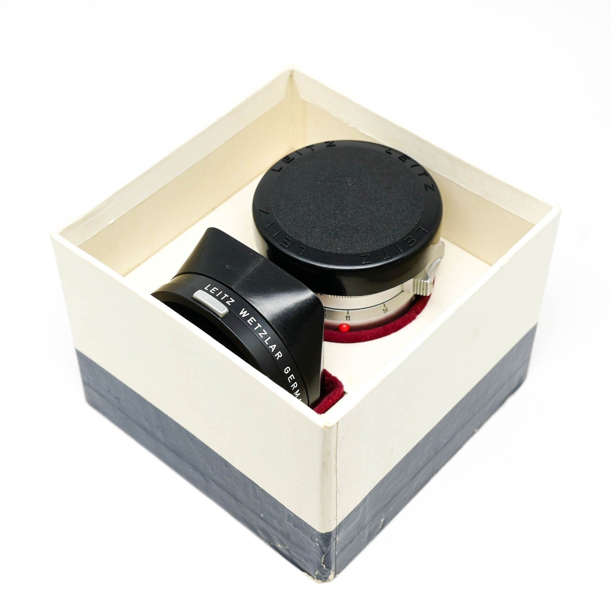 LEICA SUPER-ANGULON 21mm f3.4 with stopper