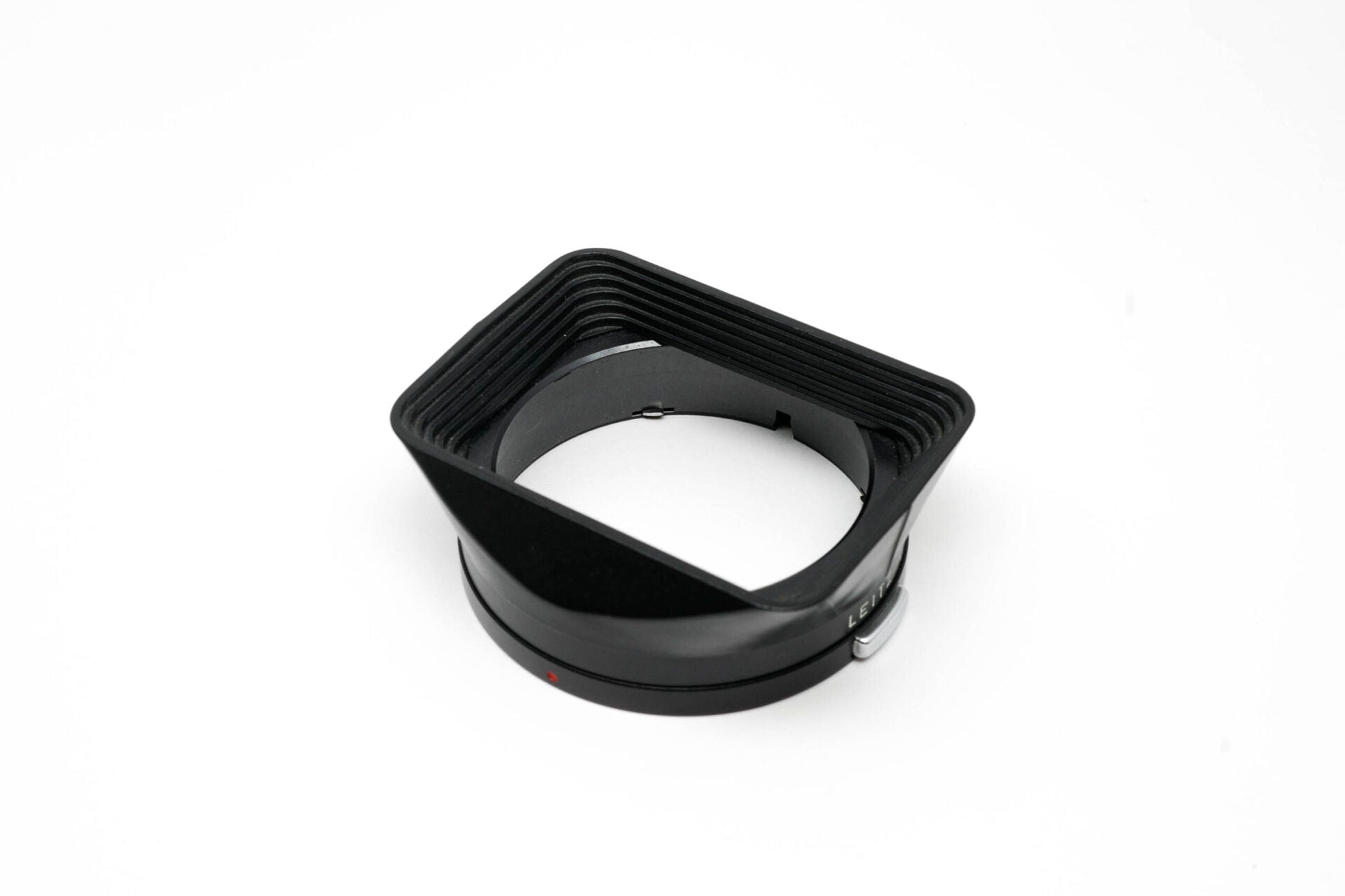 LEICA SUPER-ANGULON 21mm f3.4 with stopper