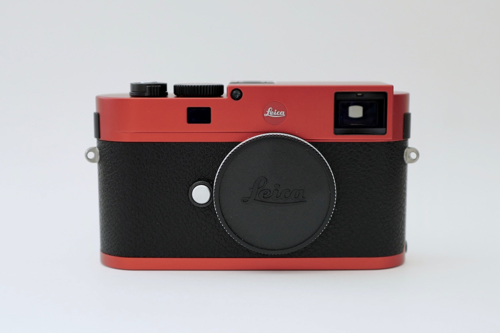 LEICA "red" LIMITED EDITION only made 100 pieces in the World