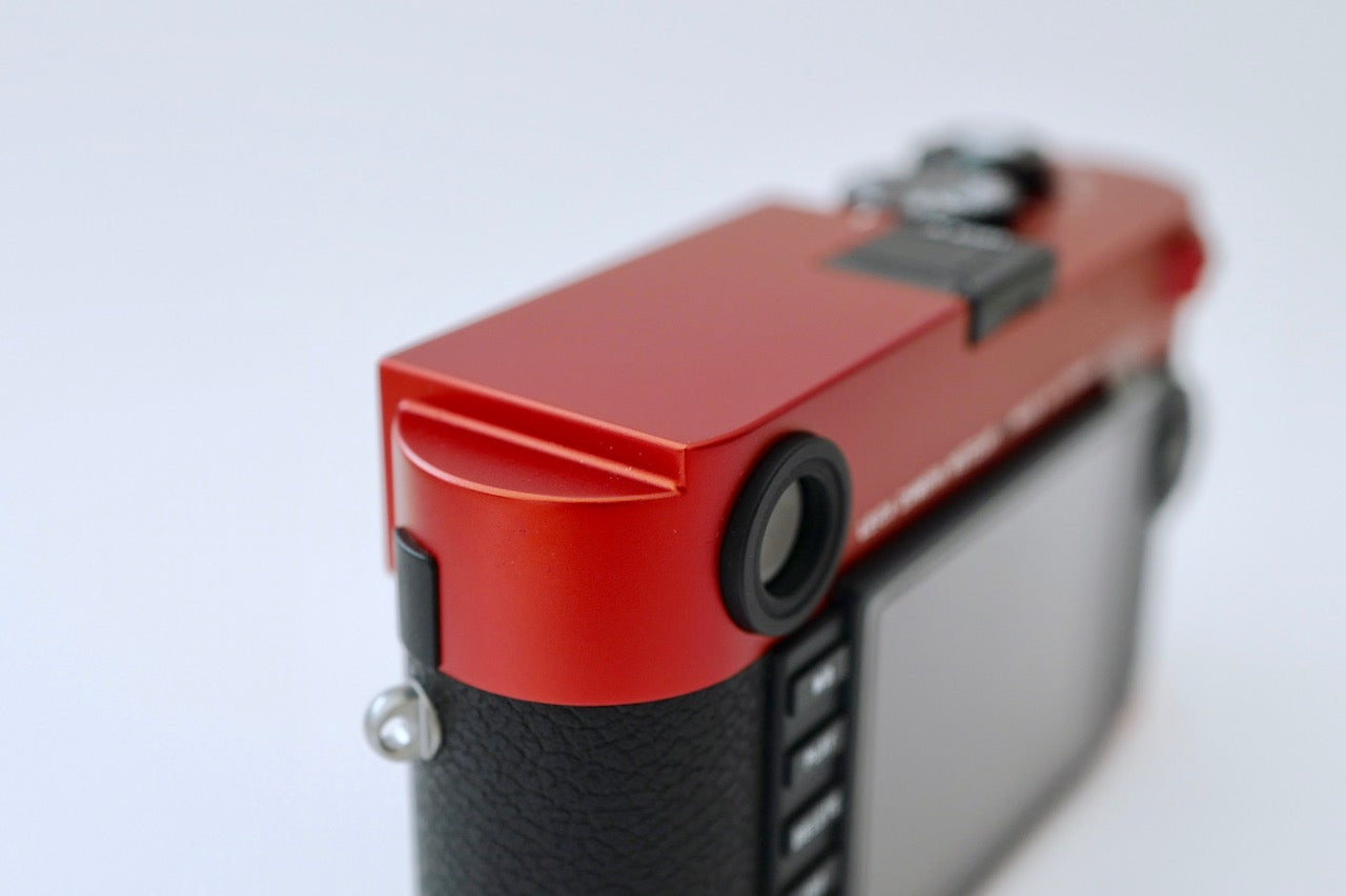 LEICA "red" LIMITED EDITION only made 100 pieces in the World