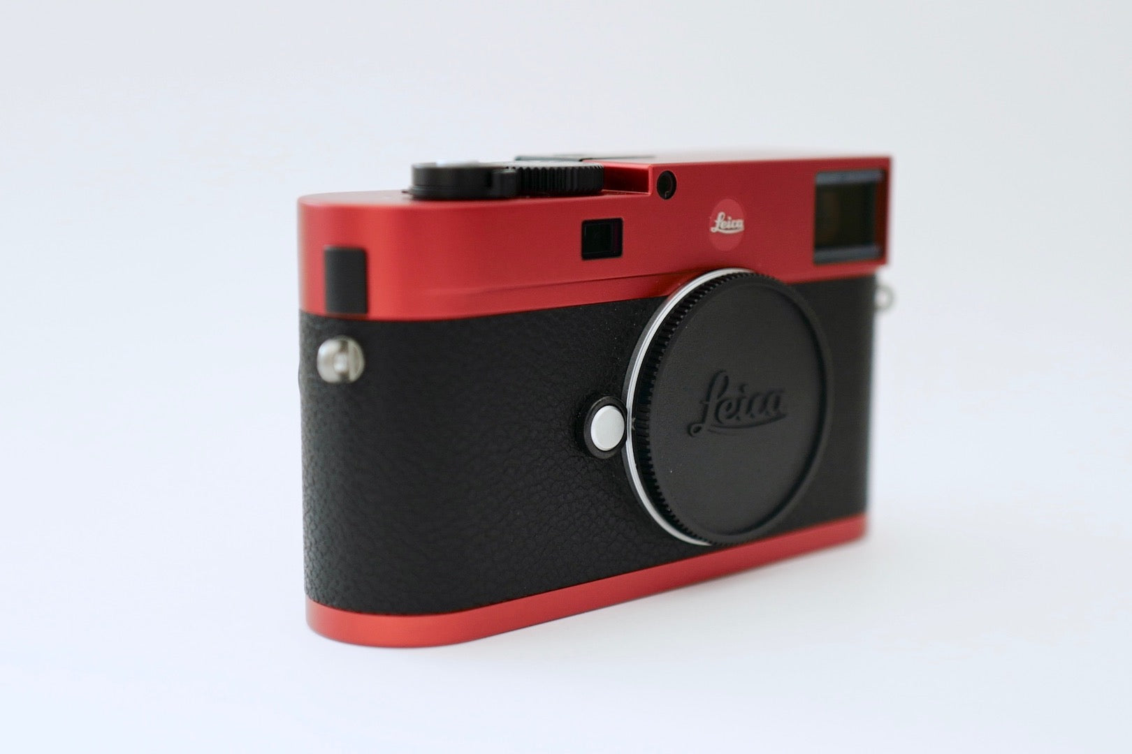 LEICA "red" LIMITED EDITION only made 100 pieces in the World