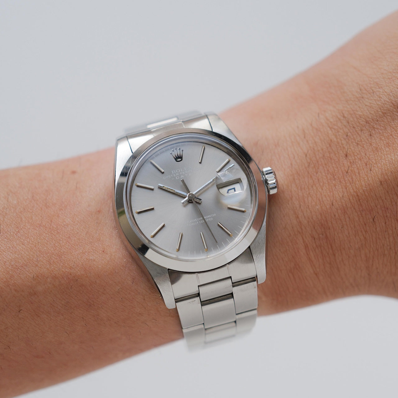 ロレックス/オイスターパーペチュアルデイト1500/ゴースト/グレー/サンレイダイヤル/ROLEX OYSTER PERPETUAL DATE Ref.1500 "GHOST" Grey Sun-ray dial 1978y