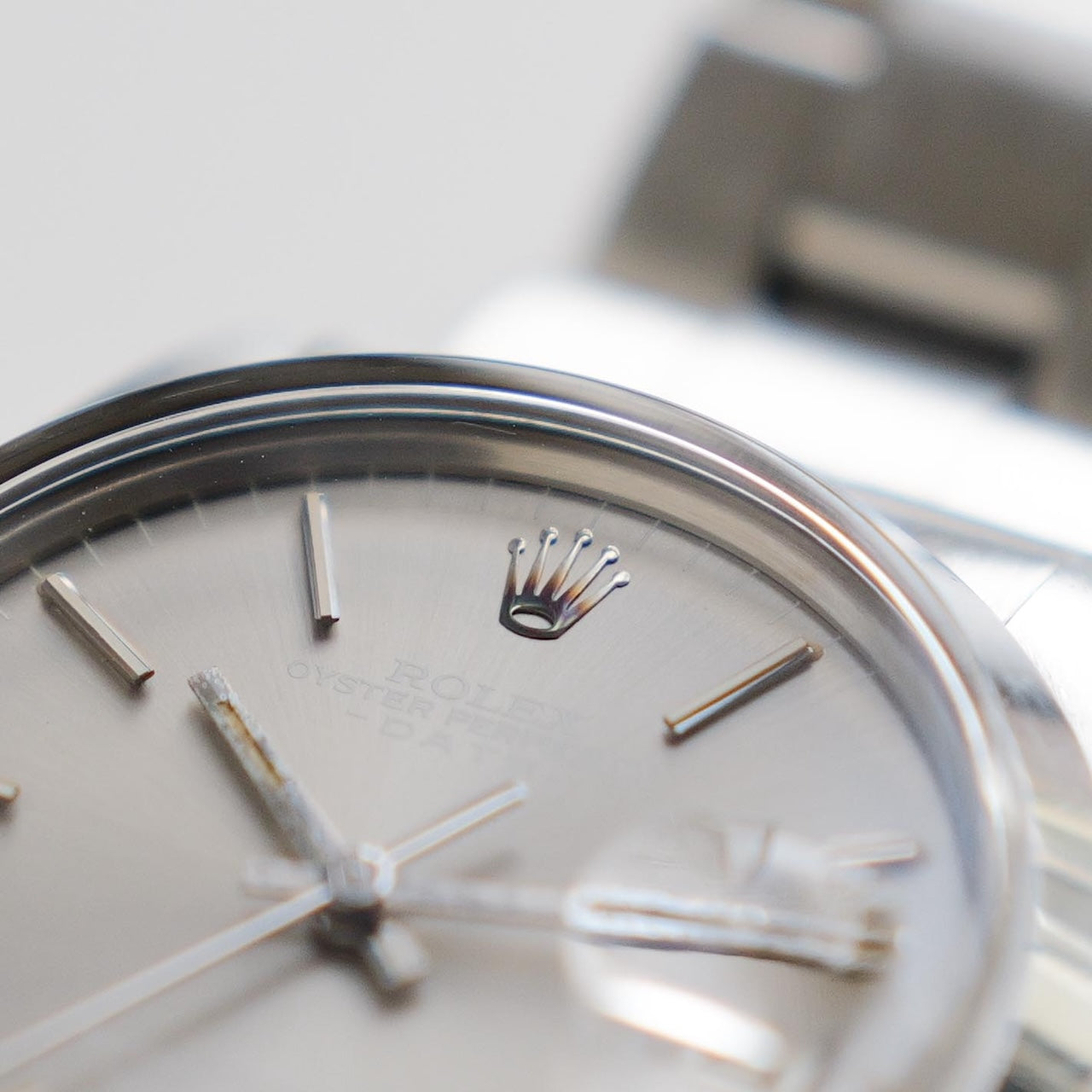 ロレックス/オイスターパーペチュアルデイト1500/ゴースト/グレー/サンレイダイヤル/ROLEX OYSTER PERPETUAL DATE Ref.1500 "GHOST" Grey Sun-ray dial 1978y