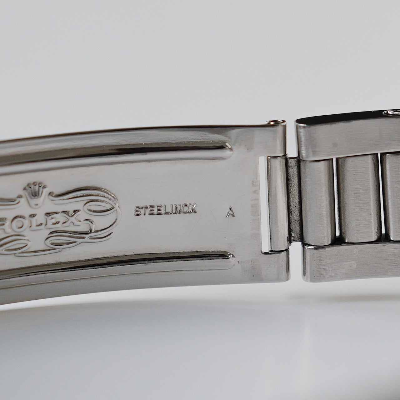 ロレックス/オイスターパーペチュアルデイト1500/ゴースト/グレー/サンレイダイヤル/ROLEX OYSTER PERPETUAL DATE Ref.1500 "GHOST" Grey Sun-ray dial 1978y